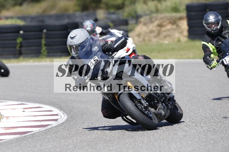 /Archiv-2025/48 25.08.2025 Cornu Master School ADR/blau-bleu/45